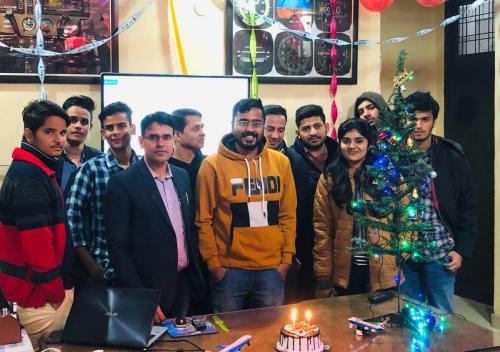 26 Gallary- Celebrating Cristmus